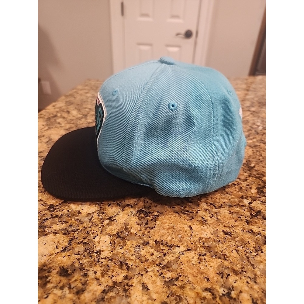 Vancouver Grizzlies‎ Mitchell & Ness Hat Cap Snapback Mens Green Basketball NBA - Picture 2 of 5